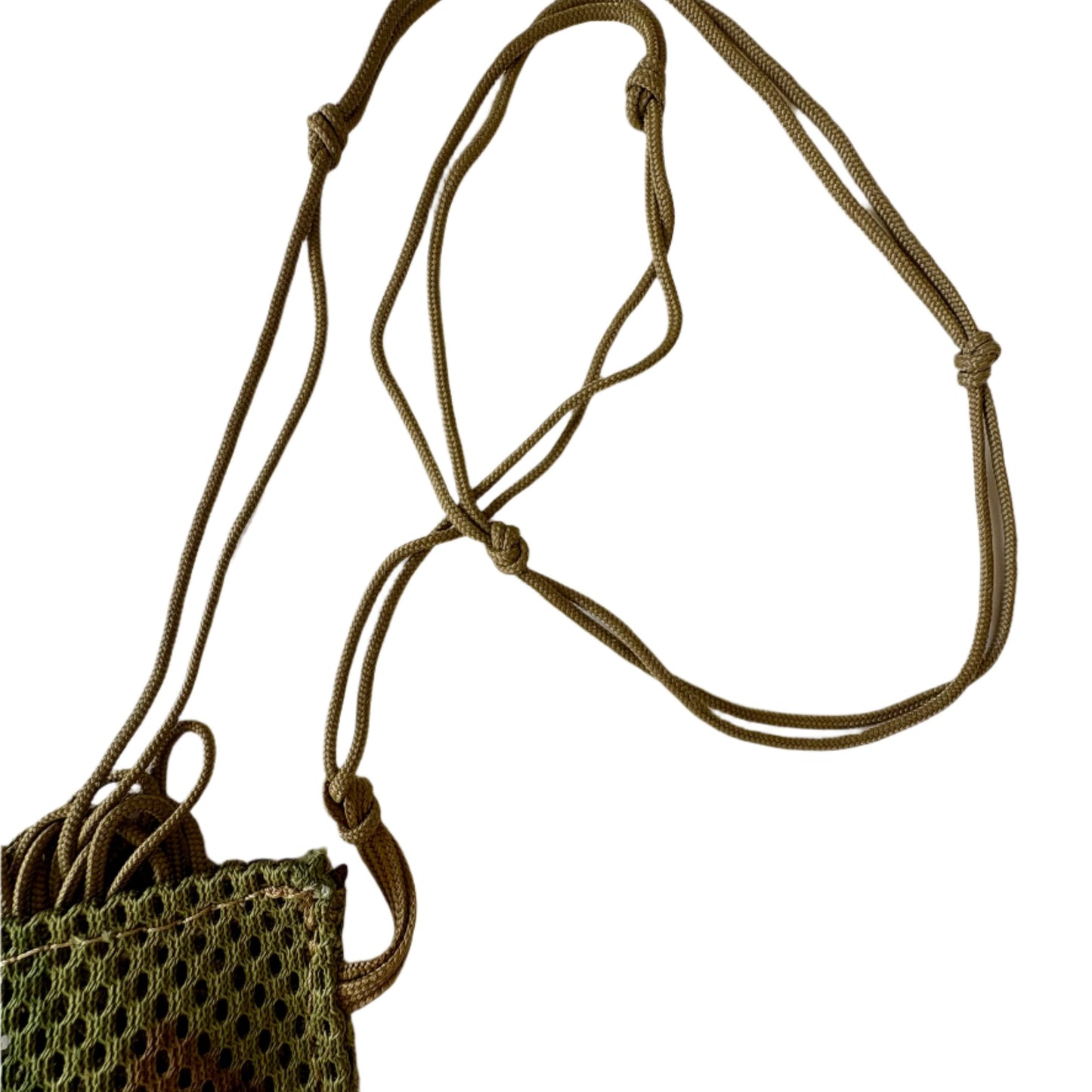 Jungle knots with Pouches